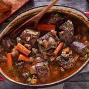 Illustration boeuf bourguignon