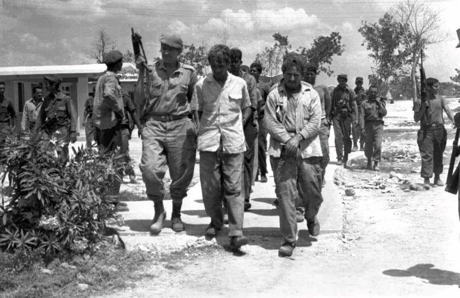 Photo cubains captures baie des cochons 1961