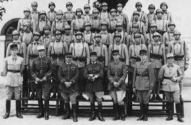 Photo de promotion cadets de saumur