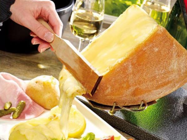 Raclette a la meule