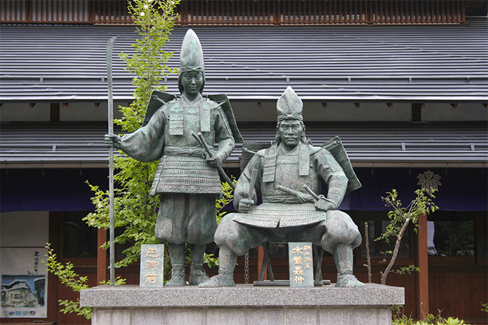 Tomoe gozen et kiso no yoshinaka a kiso